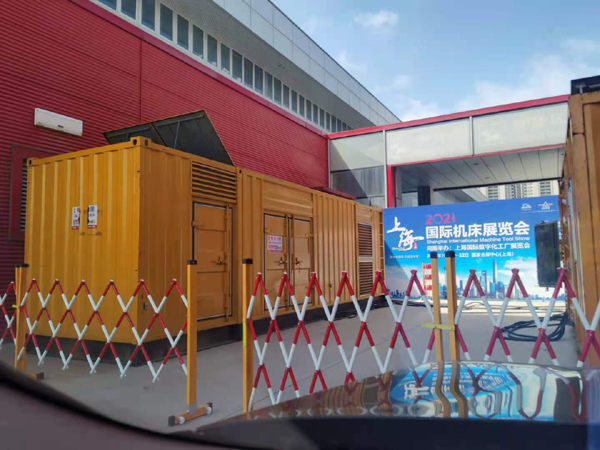 隆子发电车出租-发电机无电压或电压太低怎么办?